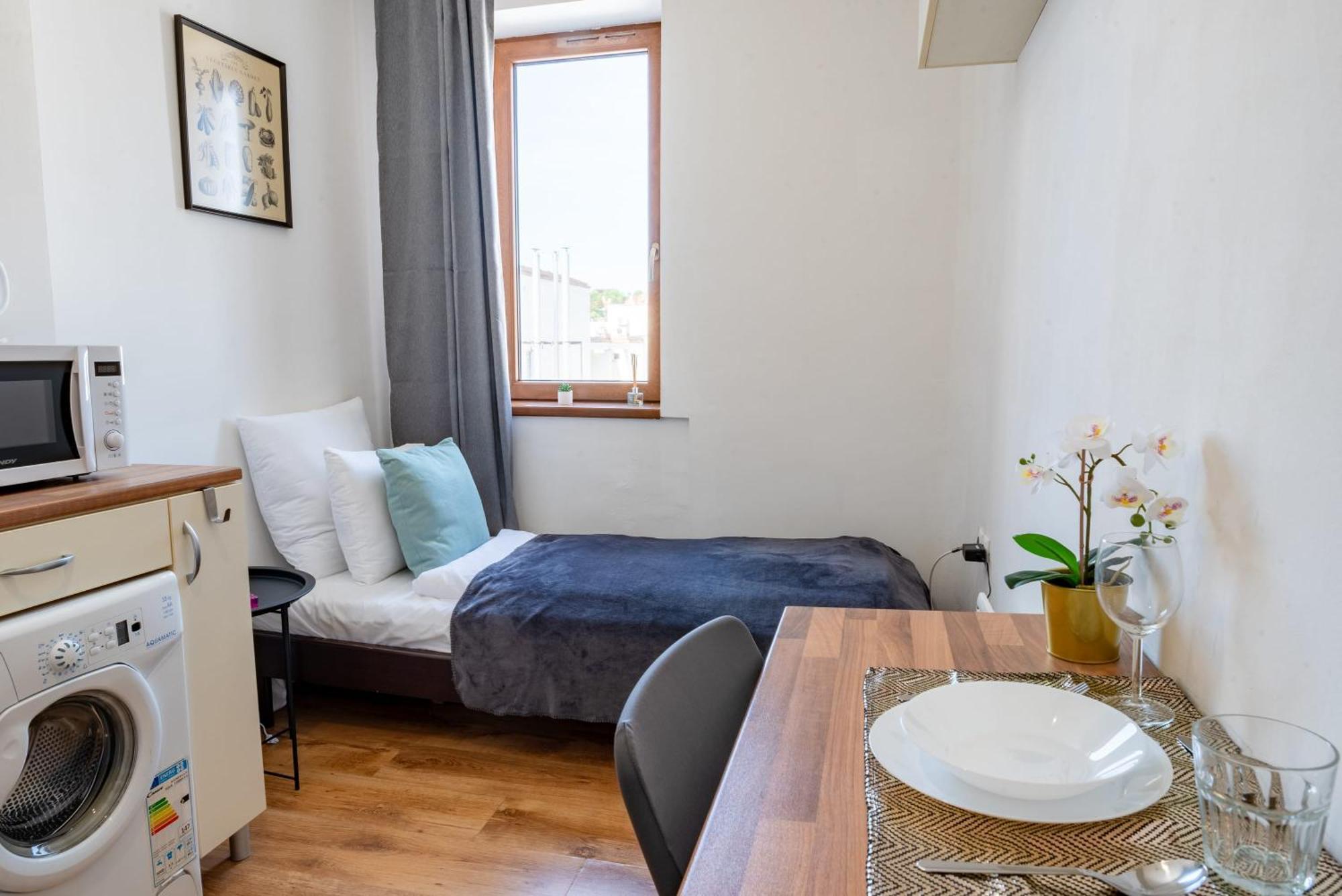 Central - Bright - Calm Studio For Solo Travellers Budapest Kültér fotó