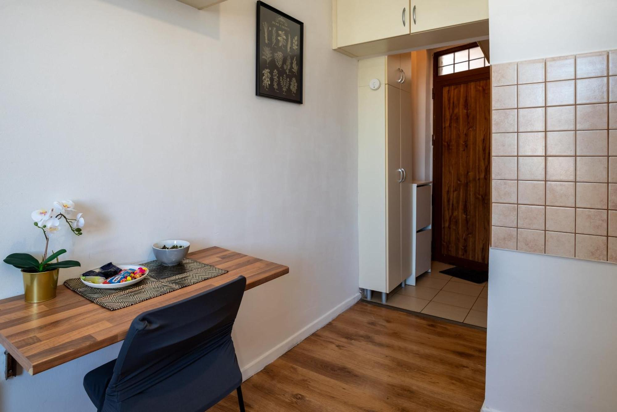 Central - Bright - Calm Studio For Solo Travellers Budapest Kültér fotó