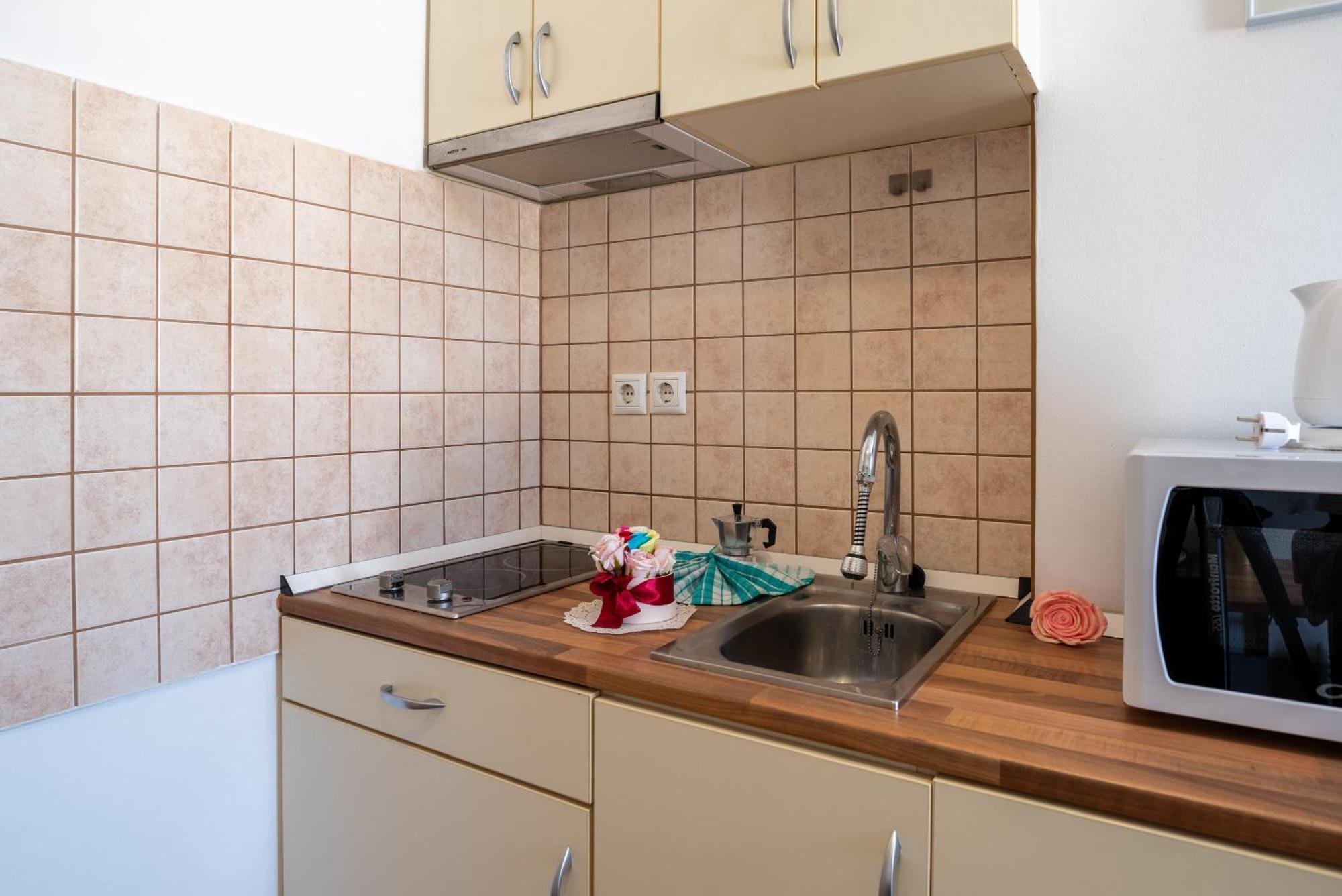 Central - Bright - Calm Studio For Solo Travellers Budapest Kültér fotó